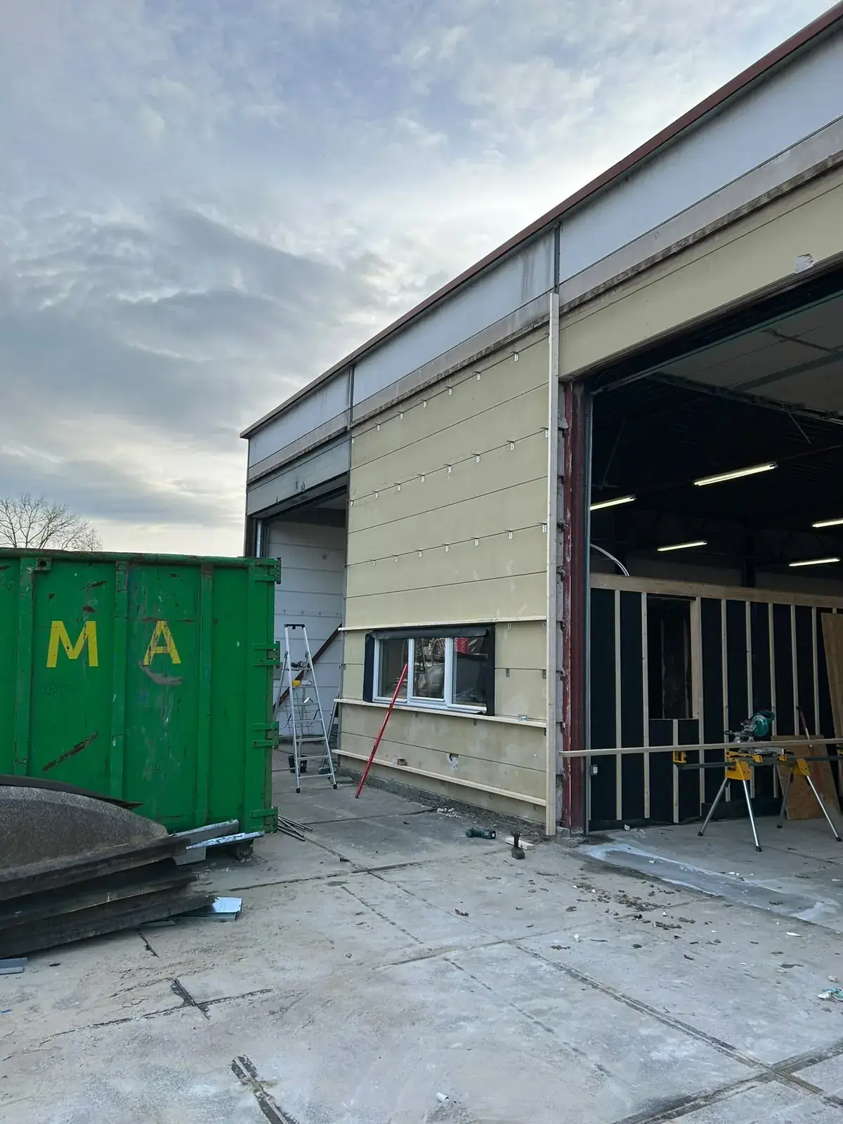 Gevelrenovatie Hout Centrum Roden. detail 4